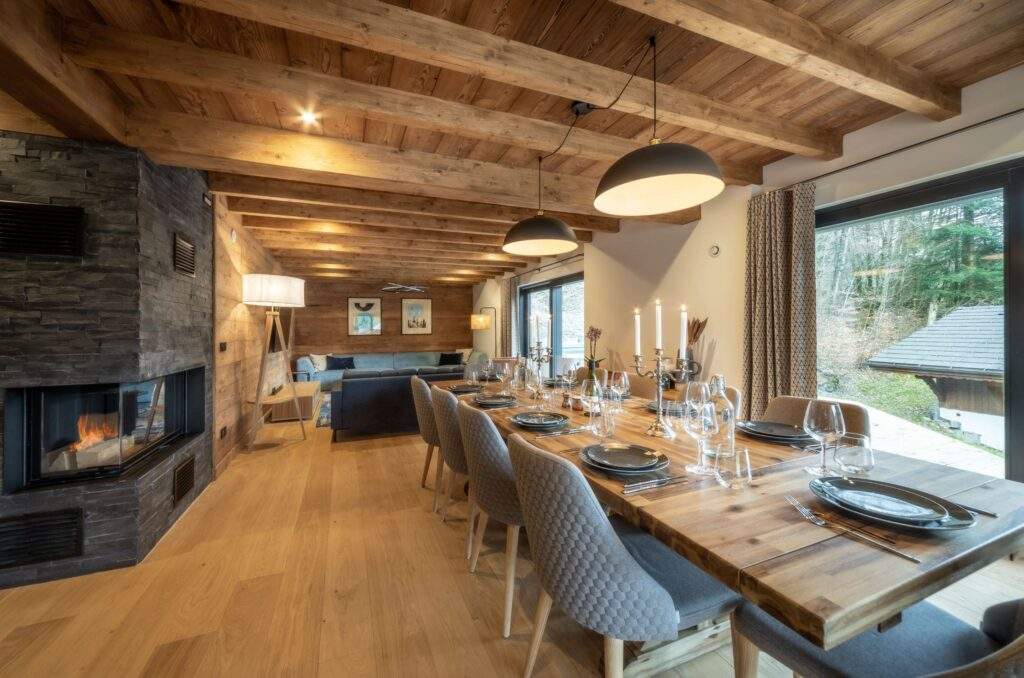 Chalet Meuniers- Lounge and Dining Room (1)