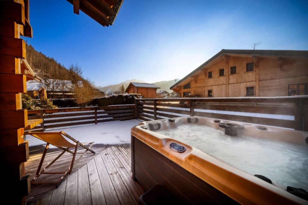 Chalet Alba – hot tub terrace Montriond Chalet Alba hot tub with a view