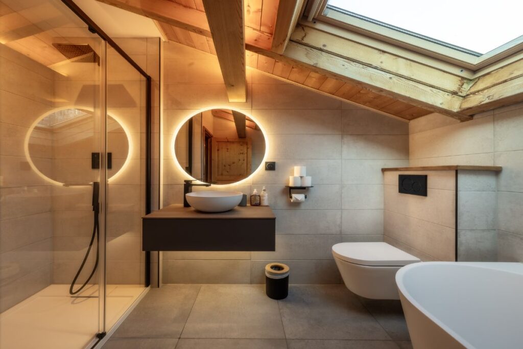 Bathroom 1 – Chalet Alba Chalet Alba family bathroom with bath, shower and skylight