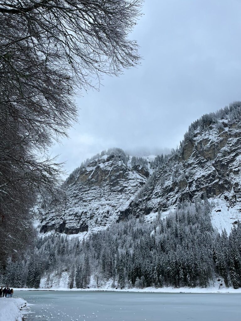 Morzine December skiing