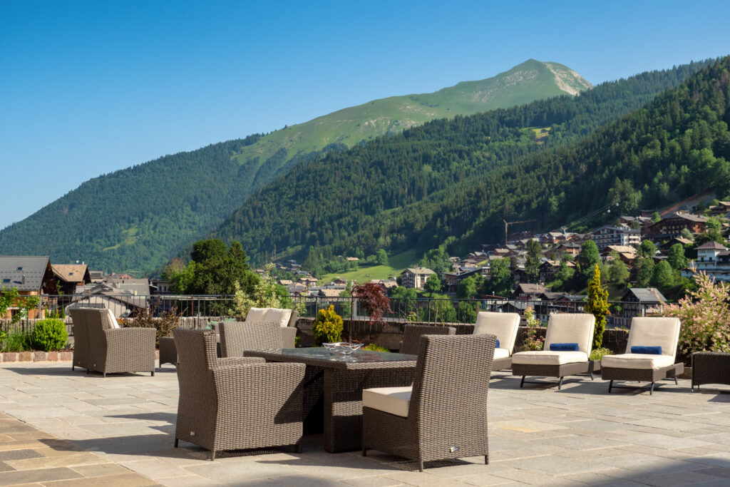 Le Manoir Outdoor Terrace