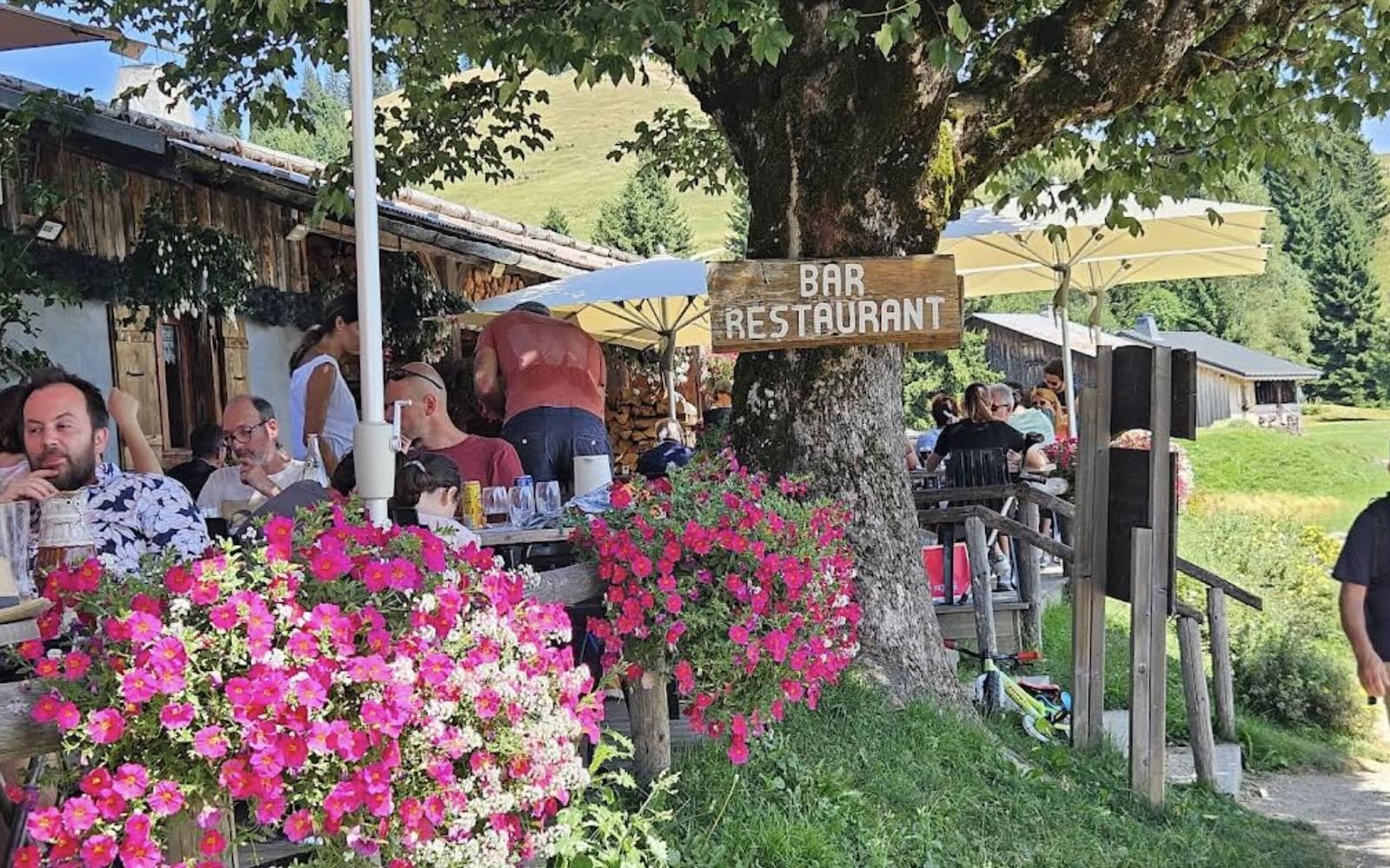 Les Chevrelles, Morzine summer restaurant in the Alpage