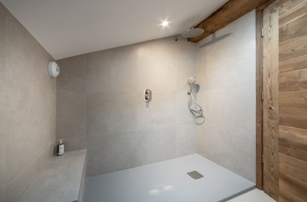 Meuniers Ensuite Shower