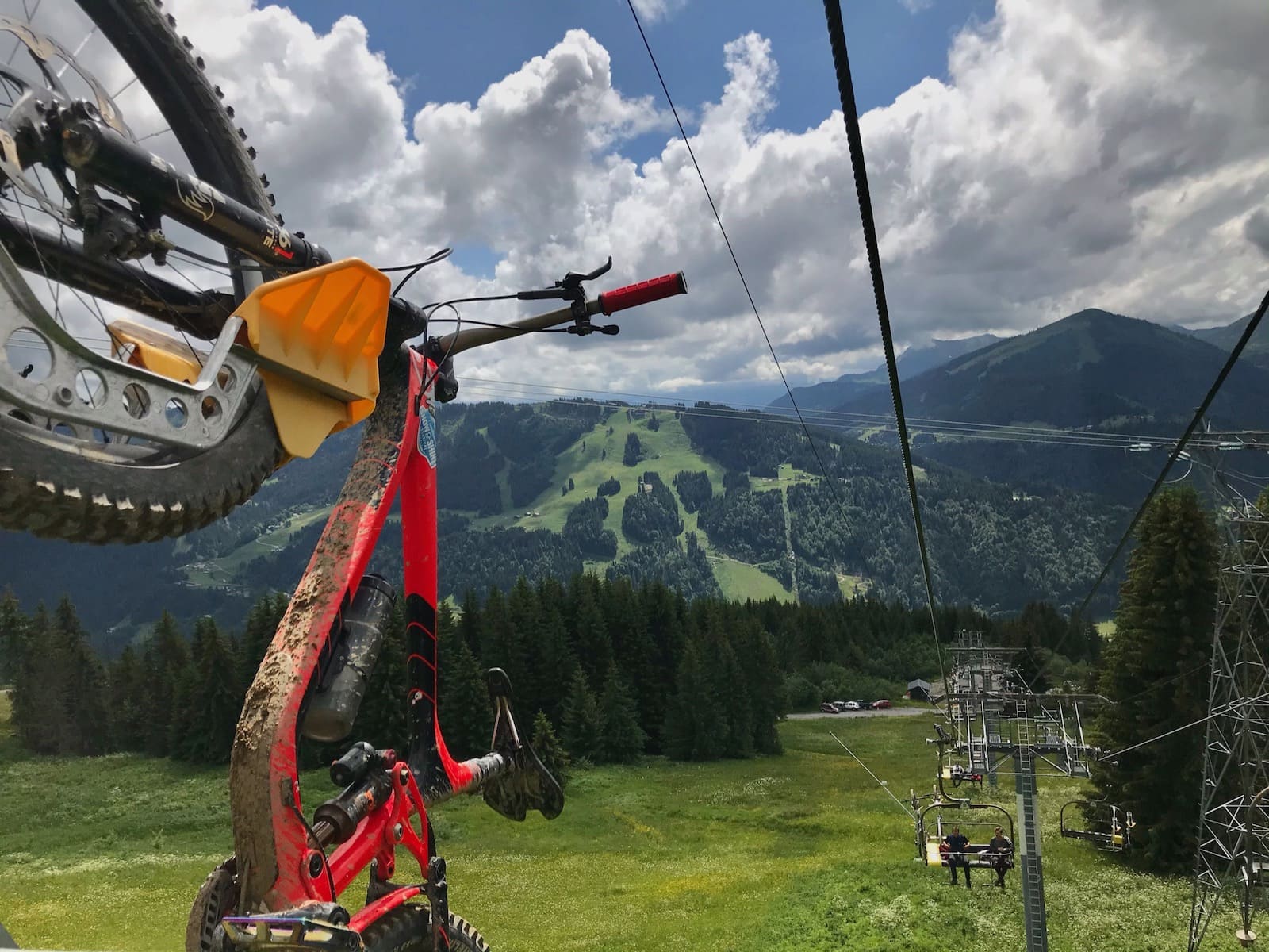 Mountain biking in the summer in Morzine on Super Morzine