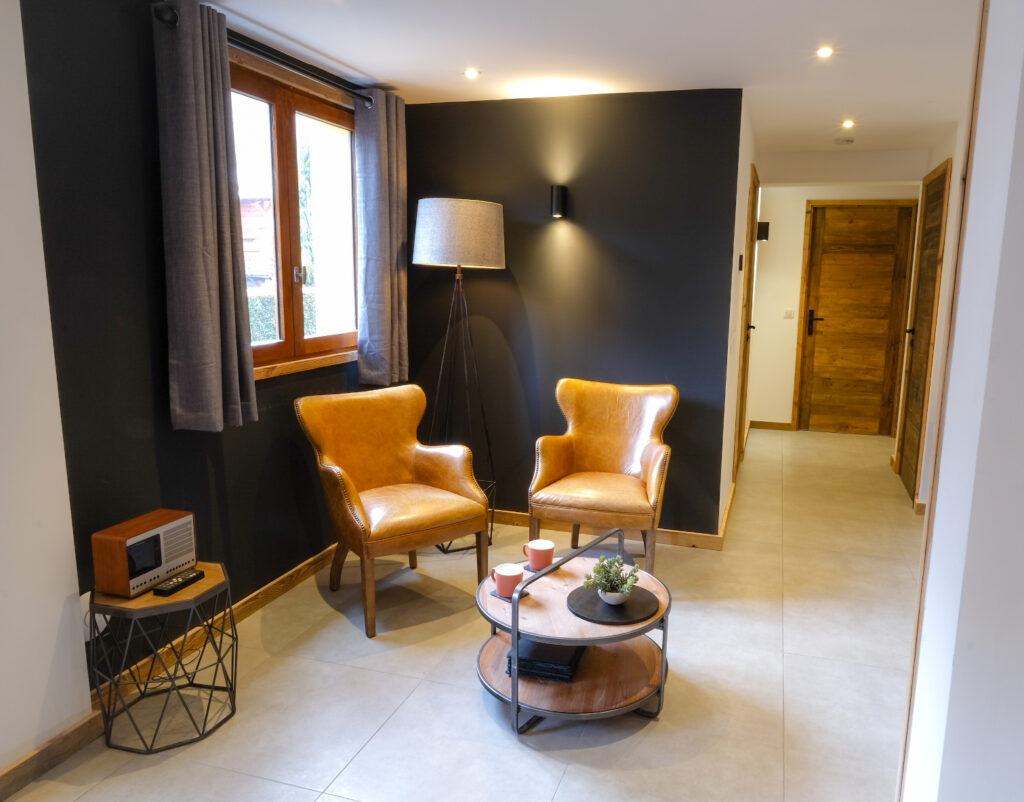 Seating area in La Chaumine 101