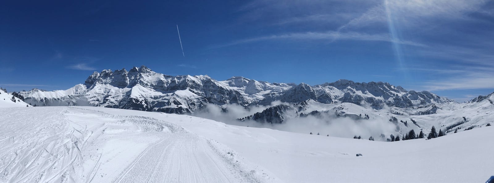 JANUARY SNOW WHY WE LOVE IT ! Deals in Morzine & travel secrets | Skiology