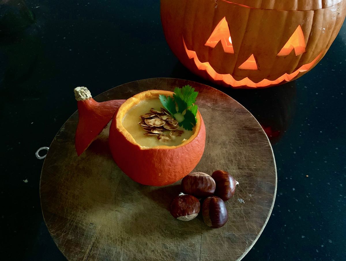 Pumpkin Inners Soup by Skiology