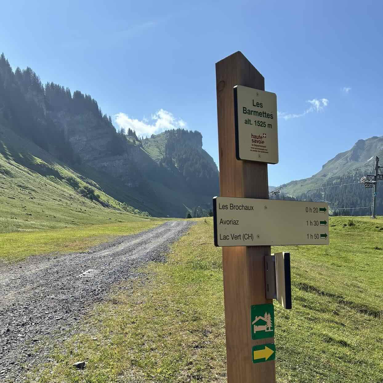 How to walk to Brochaux, Morzine
